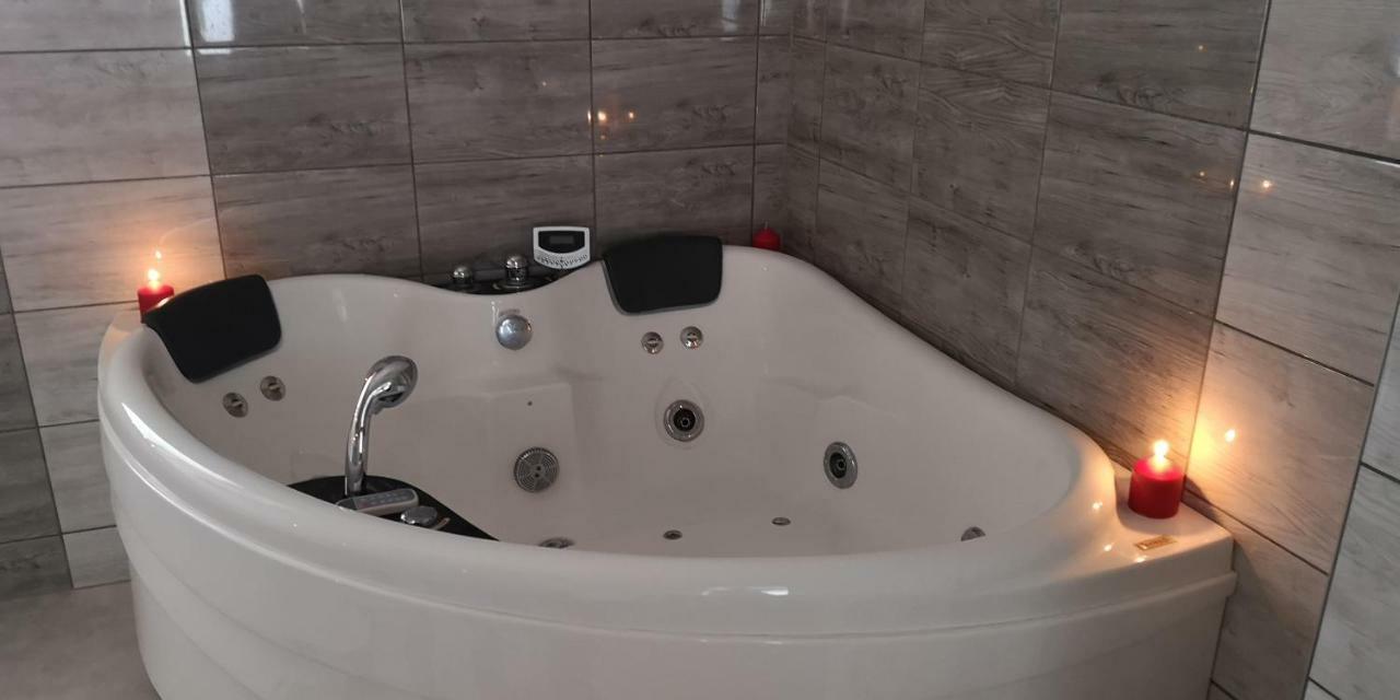 Apartamentai Su Dziakuzi Klaipėda Exterior foto
